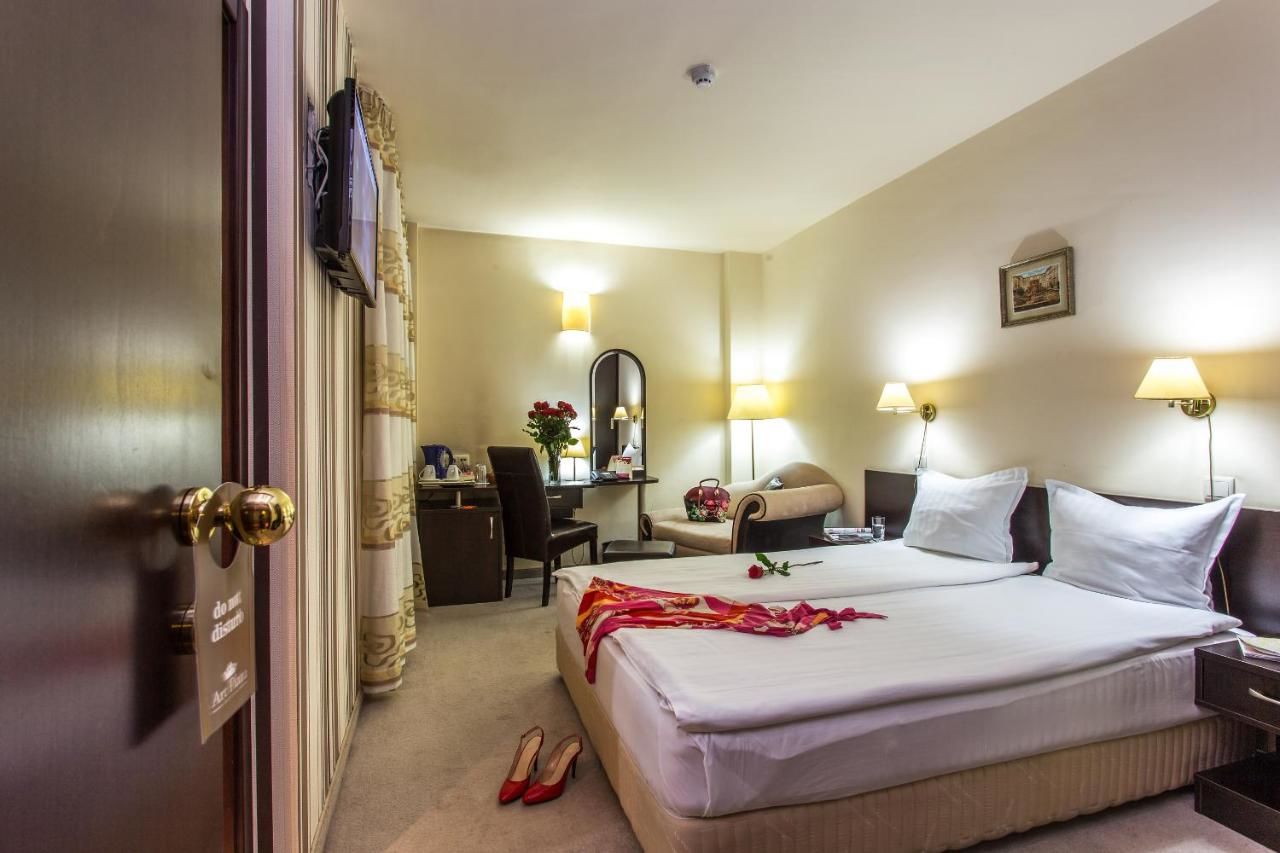 Отель Best Western Art Plaza Hotel София